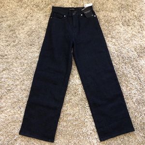 NWT DARK BANANA REPUBLIC FLARE JEANS